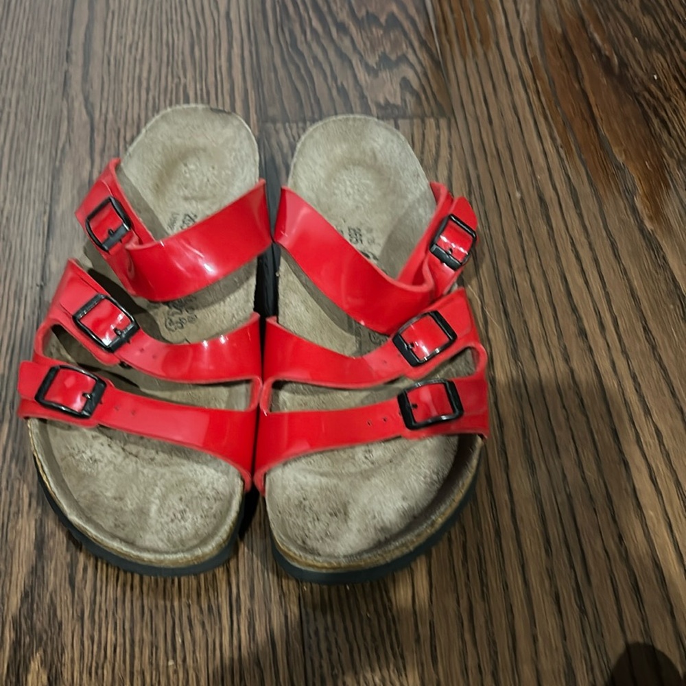 Birkenstock red patent Birkis Florida strappy sandals sz 10